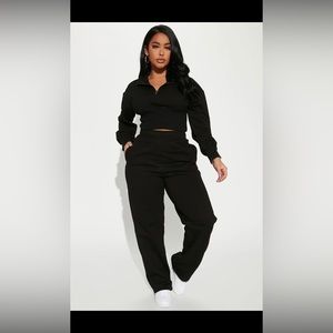 It’s always casual pants set from fashion nova
